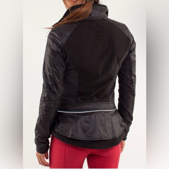 Rare Lululemon Pedal Power Jacket - Black 🔥Hot Pick🔥 - Picture 4 of 15